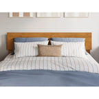 Platform Bed with Footboard and Twin Trundle Bed
