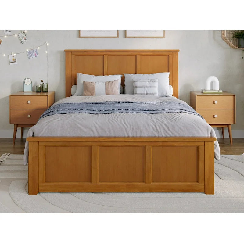 Platform Bed with Matching Footboard and Twin Trundle